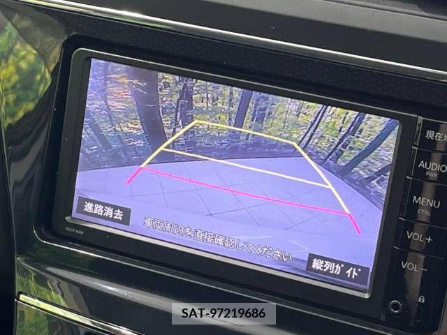 Toyota PRIUS ALPHA 2016-02 366773-3