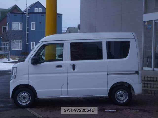Suzuki EVERY 2023-05 204882-5