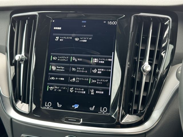 Volvo S60 2022-09 11346-6