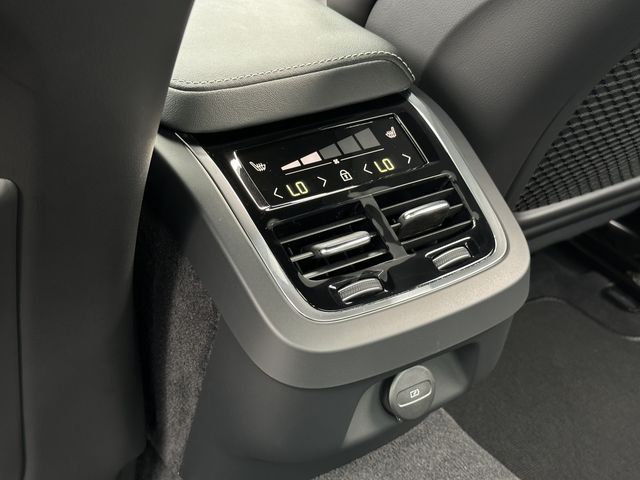 Volvo S60 2022-09 11346-16