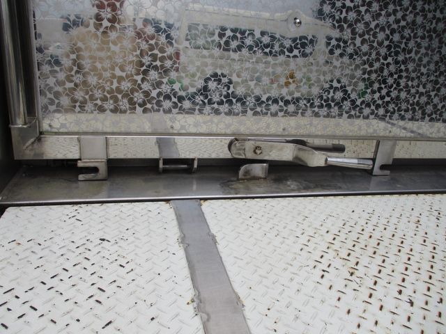Hino RANGER 2018-06 188150-8