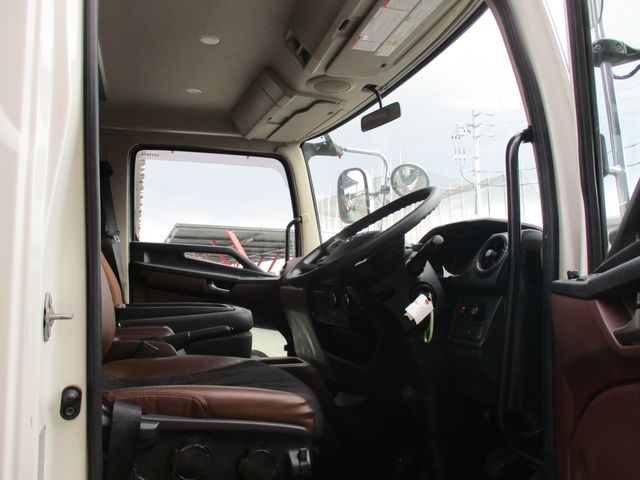 Hino RANGER 2018-06 188150-17