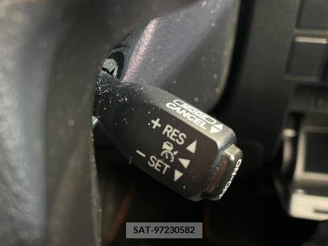 Toyota ALPHARD 2017-04 299386-5
