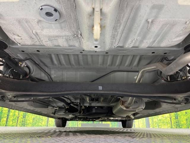 Honda N BOX 2018-02 191379-19