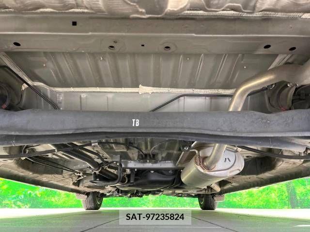 Honda N BOX CUSTOM 2019-07 298072-19
