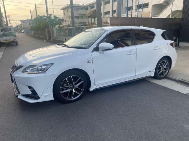Lexus CT 2015-01 3948-3