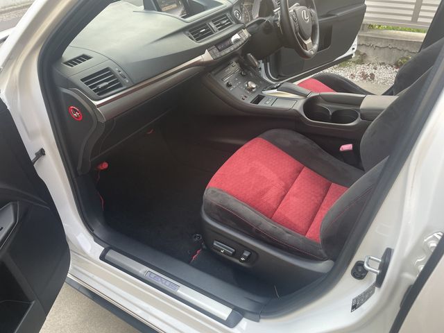 Lexus CT 2015-01 3948-23