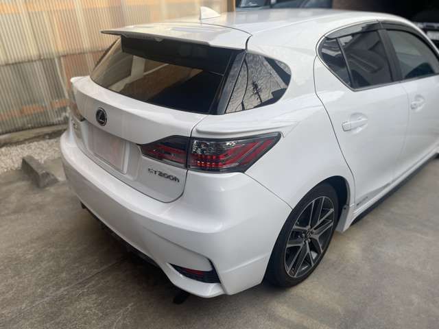 Lexus CT 2015-01 3948-11