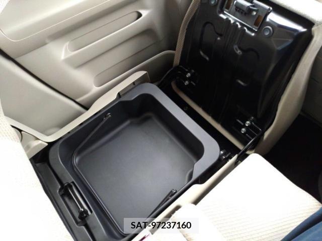 Suzuki SPACIA 2014-03 353077-24