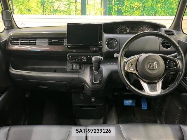 Honda N BOX CUSTOM 2018-11 364715-1