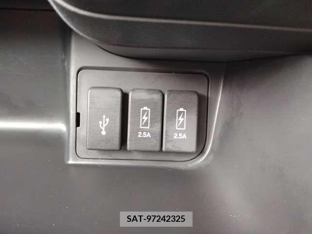 Honda N BOX CUSTOM 2018-03 307171-13