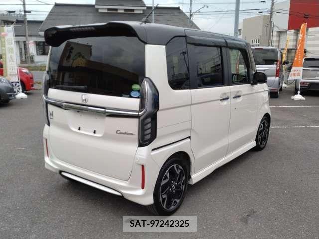 Honda N BOX CUSTOM 2018-03 307171-2