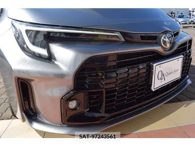 Toyota COROLLA 2023-06 221993-6