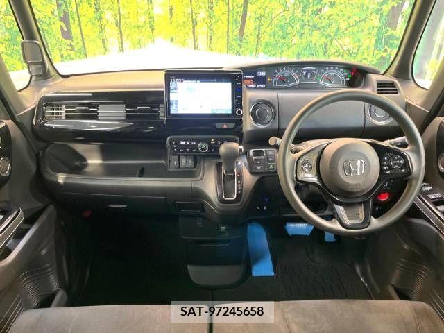 Honda N BOX CUSTOM 2022-04 364828-1