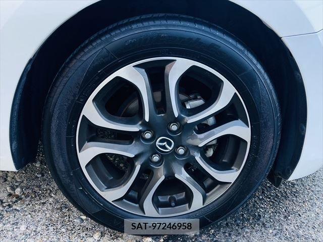 Mazda DEMIO 2015-02 359384-13