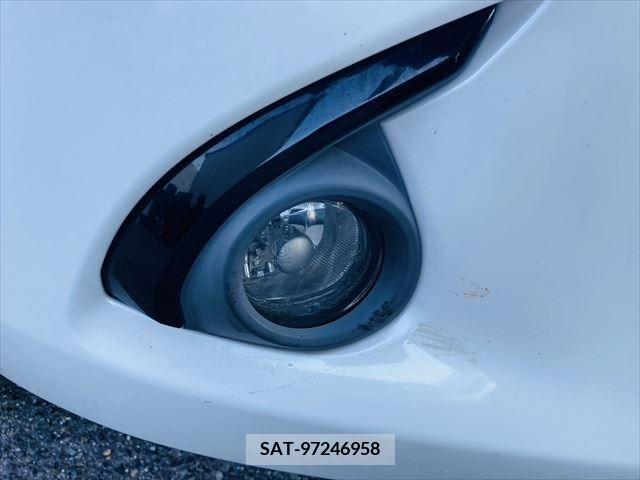 Mazda DEMIO 2015-02 359384-24