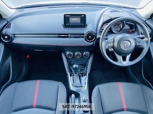 Mazda DEMIO 2015-02 359384-1
