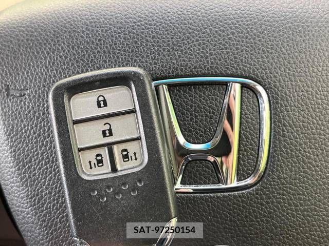 Honda FREED 2018-11 249068-10