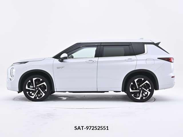 Mitsubishi OUTLANDER PHEV 2022-02 206479-2