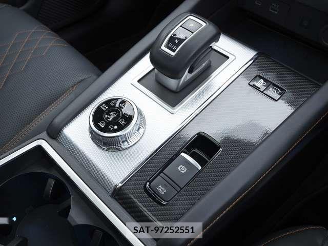 Mitsubishi OUTLANDER PHEV 2022-02 206479-18