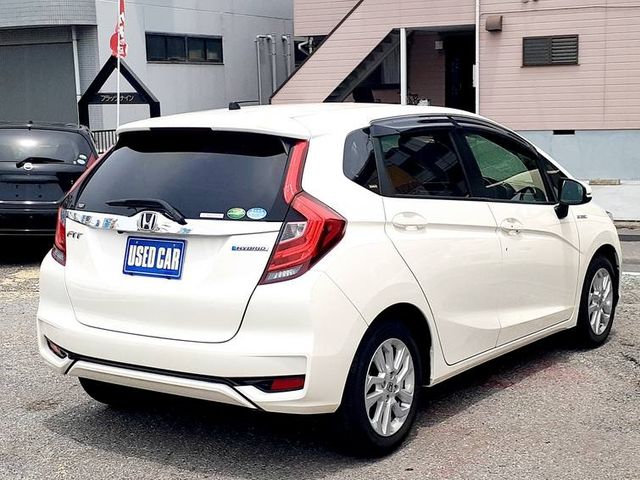 Honda FIT HYBRID 2018-04 13491-2