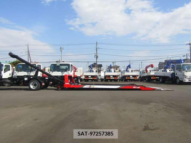 Mazda TITAN 2024-05 310890-10