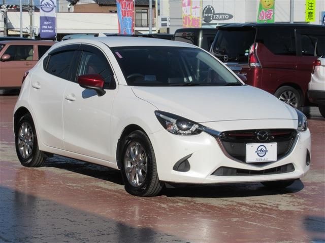 Mazda DEMIO 2018-07 16406-20