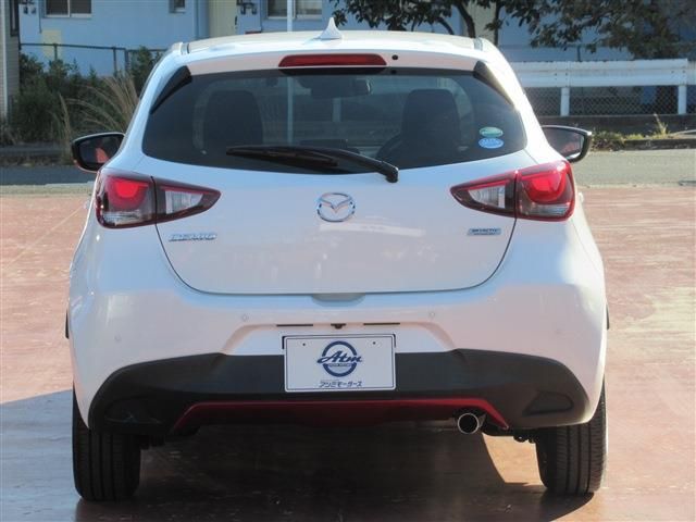 Mazda DEMIO 2018-07 16406-22