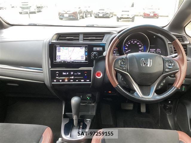 Honda FIT 2018-07 390823-1
