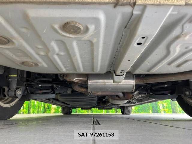 Toyota VOXY 2014-01 289198-19