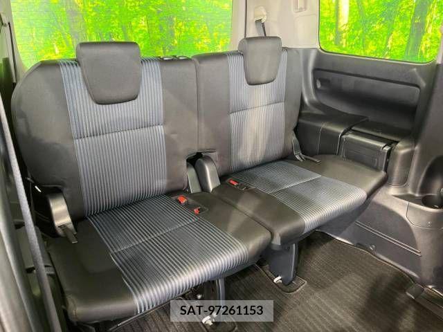 Toyota VOXY 2014-01 289198-10