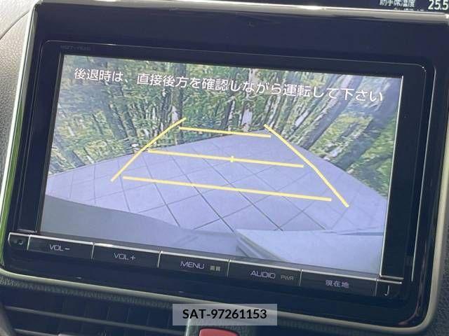 Toyota VOXY 2014-01 289198-4