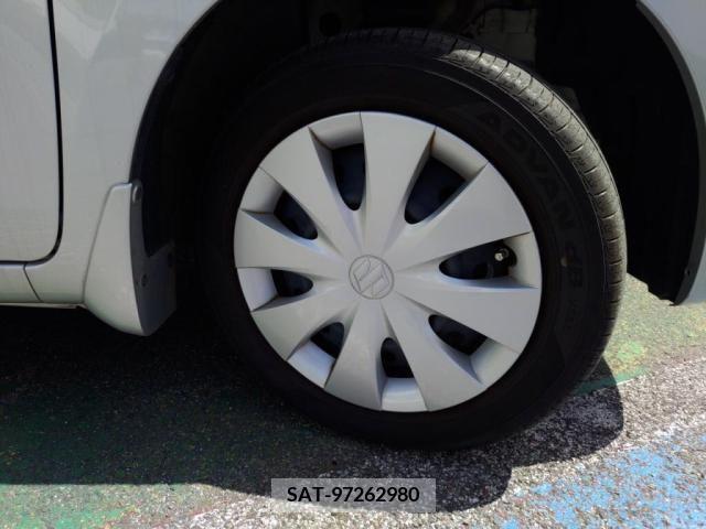 Suzuki SPACIA 2017-09 285665-9