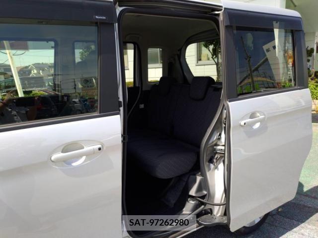Suzuki SPACIA 2017-09 285665-11