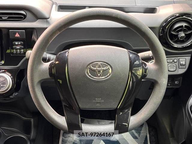 Toyota AQUA 2017-04 346650-11