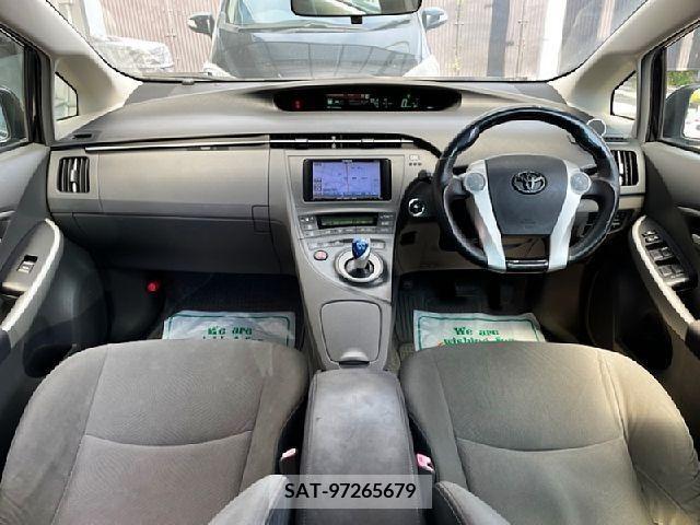 Toyota PRIUS 2011-08 227860-1