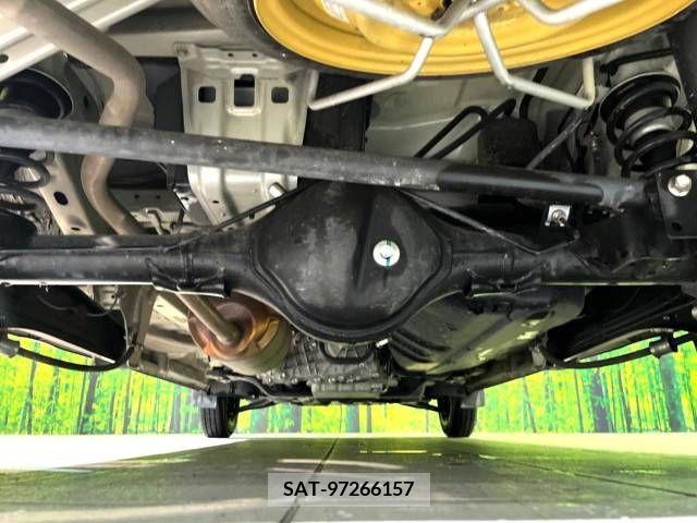 Suzuki EVERY 2022-11 301647-19