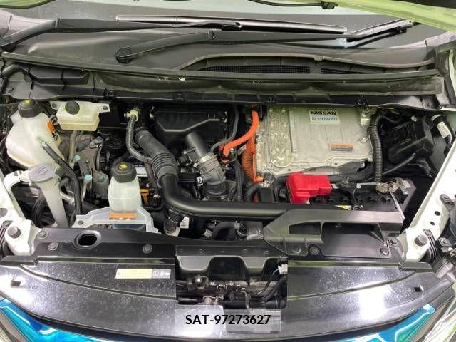 Nissan SERENA 2019-02 377425-18