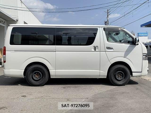 Toyota HIACE VAN 2019-01 303161-13