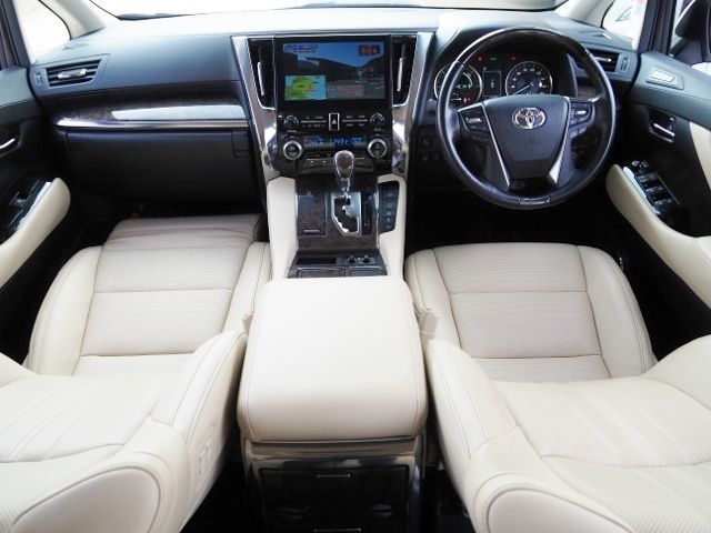 Toyota ALPHARD HYBRID 2021-02 17337-9
