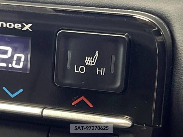 Toyota VOXY HYBRID 2022-10 291239-7