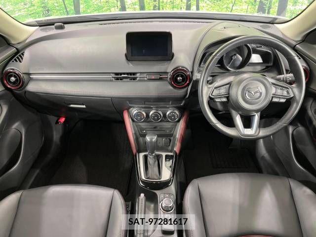 Mazda CX-3 2017-02 210643-1