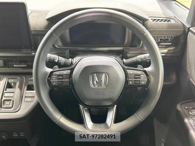 Honda e 2023-11 333092-11