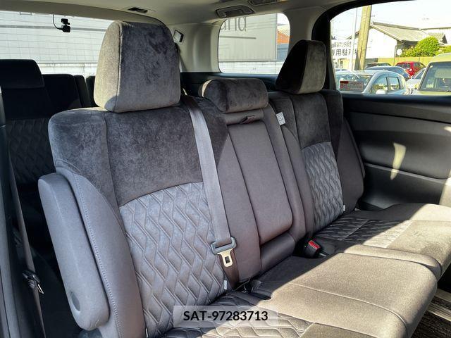 Toyota ALPHARD 2020-03 260535-18