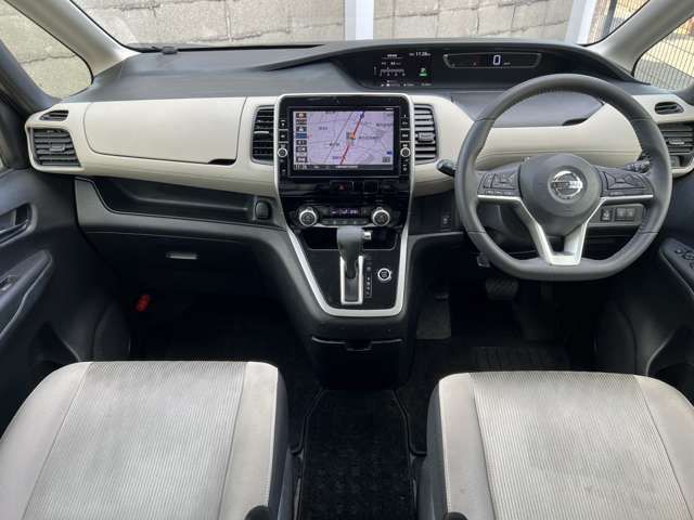 Nissan SERENA 2017-08 191648-6