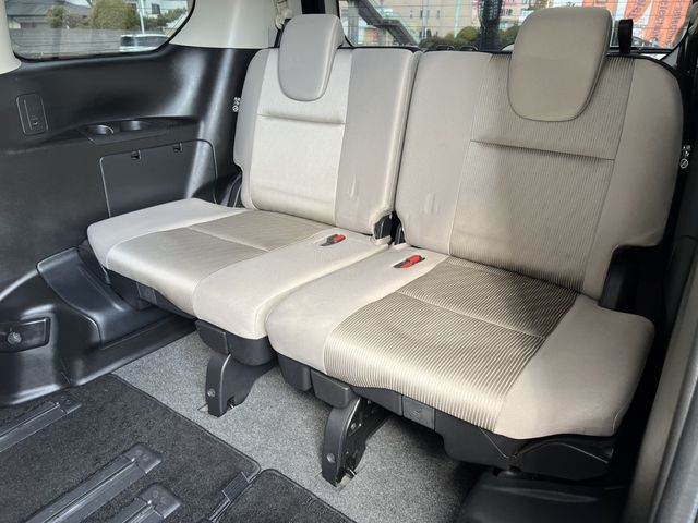 Nissan SERENA 2017-08 191648-19