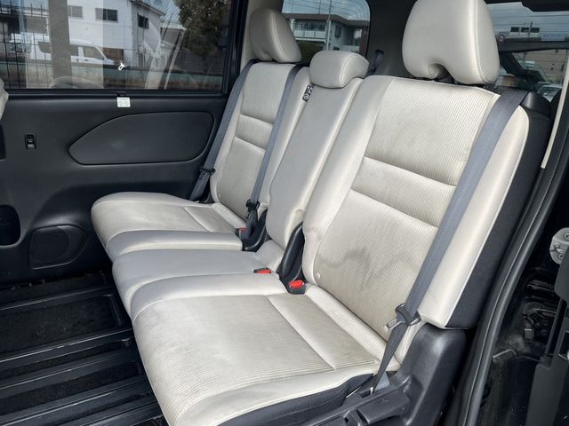 Nissan SERENA 2017-08 191648-17