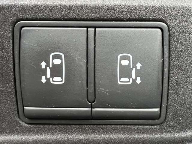 Nissan SERENA 2017-08 191648-8