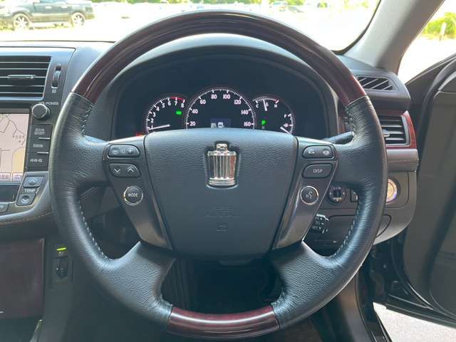 Toyota CROWN SEDAN 2011-05 22512-19