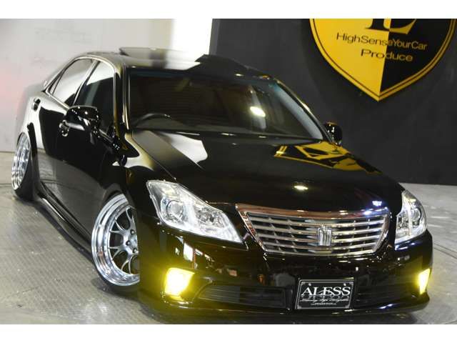 Toyota CROWN SEDAN 2011-05 22512-1